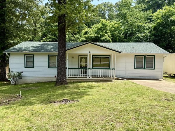 6 Ada Drive, Cherokee Village, AR 72529