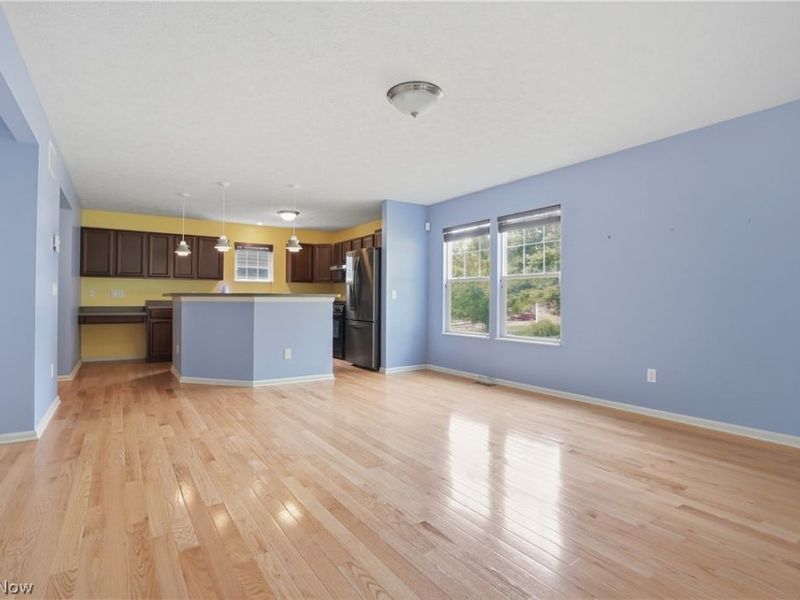 182 Elizabeth Parkway, Akron, OH 44304 Photo 4