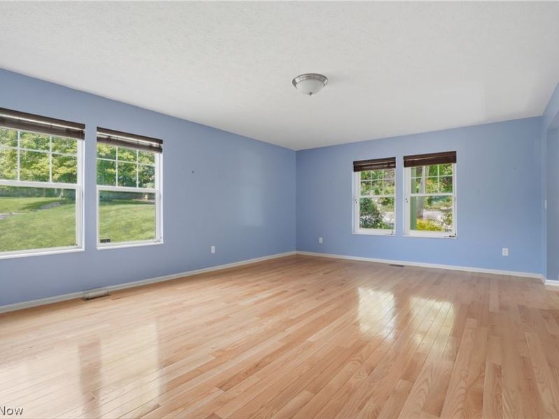 182 Elizabeth Parkway, Akron, OH 44304 Photo 5