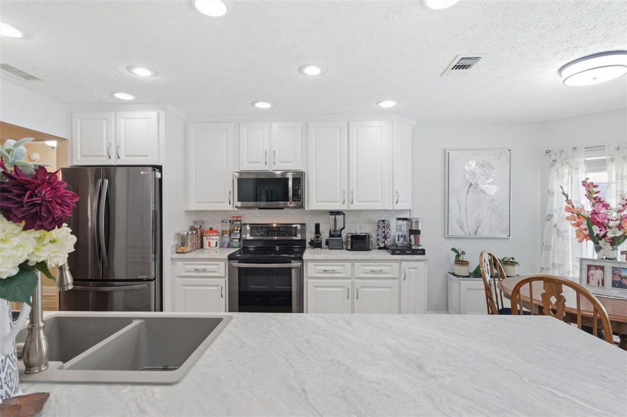 5408 Saltamonte Drive, New Port Richey, FL 34655 Photo