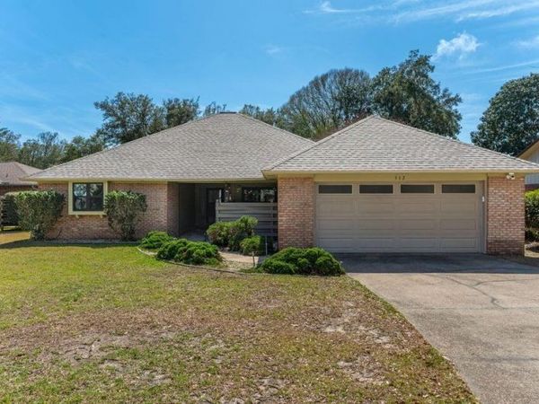 512 Samana Way, Niceville, FL 32578