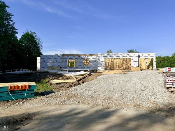 1819 Old Waynetown Road , Crawfordsville, IN 47933