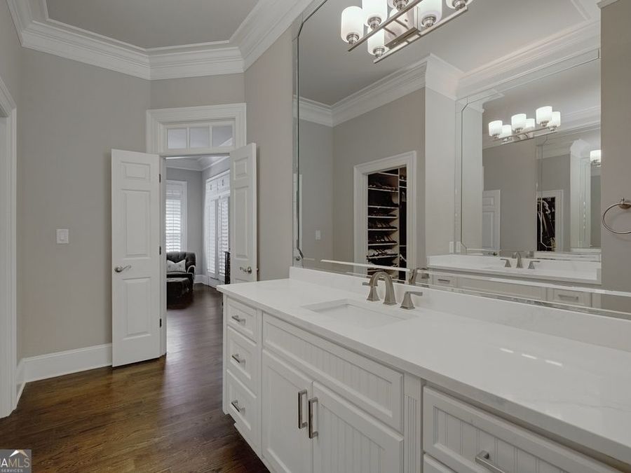 Property Image 64