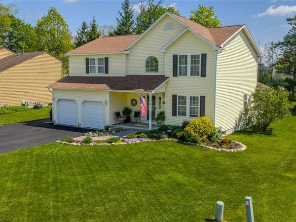 8624 Disraeli Path, Cicero, NY 13039