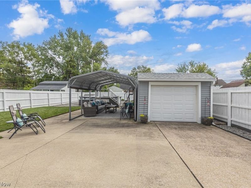 2424 E 30th Street, South Lorain, OH 44055 Photo 13