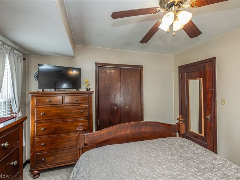 2424 E 30th Street, South Lorain, OH 44055 Photo 24