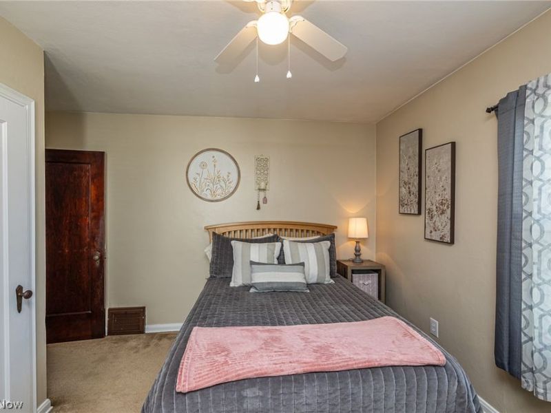 2424 E 30th Street, South Lorain, OH 44055 Photo 25