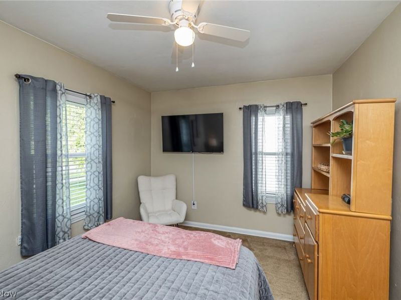 2424 E 30th Street, South Lorain, OH 44055 Photo 26