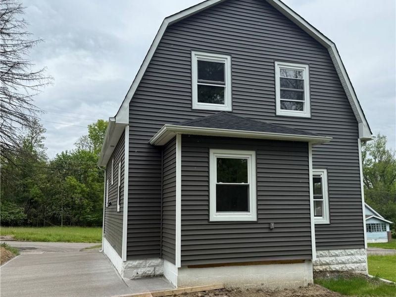 418 W Glenaven Avenue, Youngstown, OH 44511 Photo 4