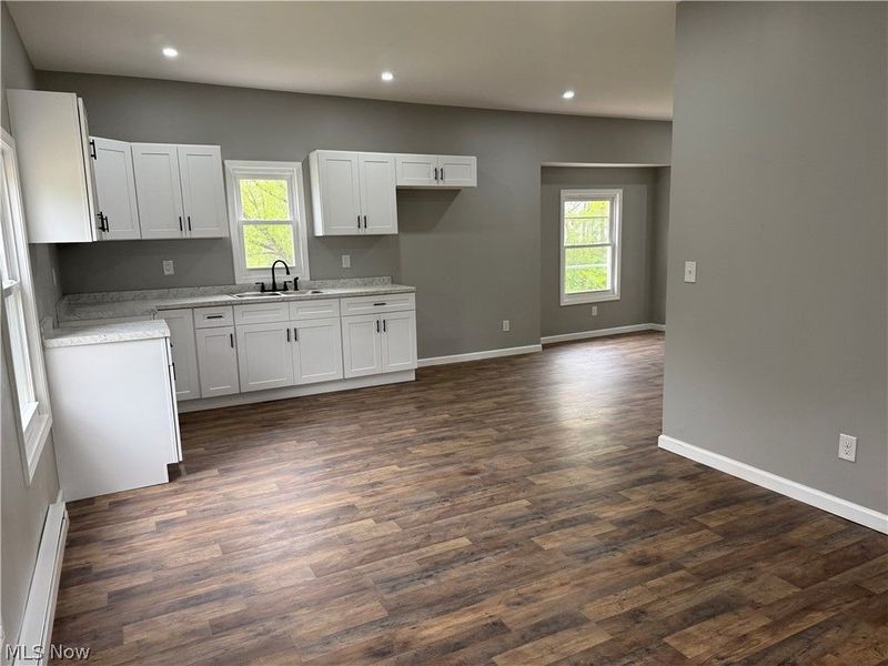418 W Glenaven Avenue, Youngstown, OH 44511 Photo 5