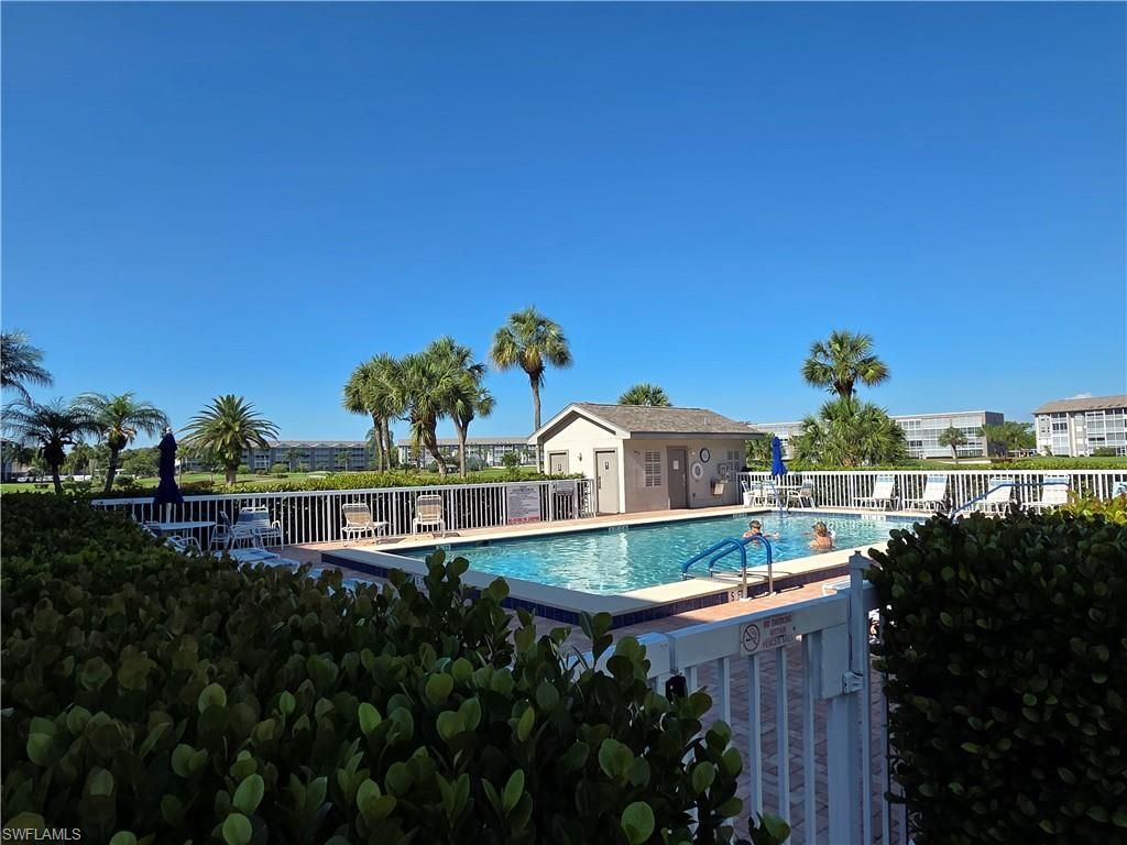 14961 Hole In 1 Cir, Unit 109, Fort Myers, FL 33919 Photo