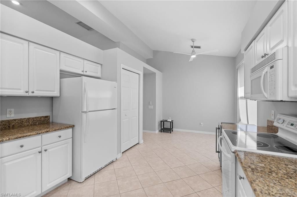 1717 Winding Oaks Way, Naples, FL 34109 Photo