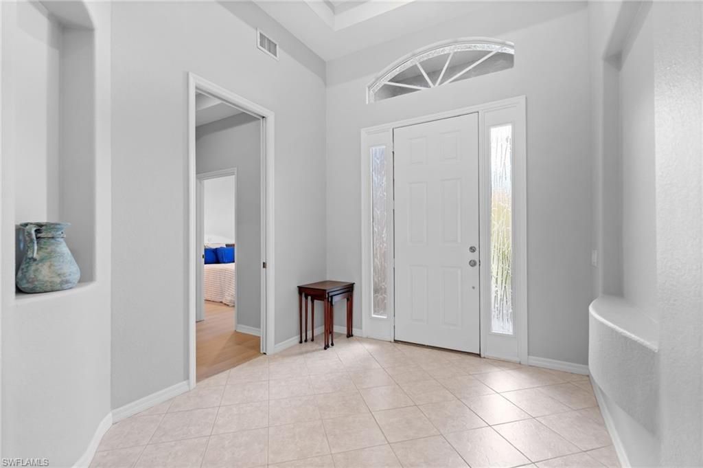 1717 Winding Oaks Way, Naples, FL 34109 Photo