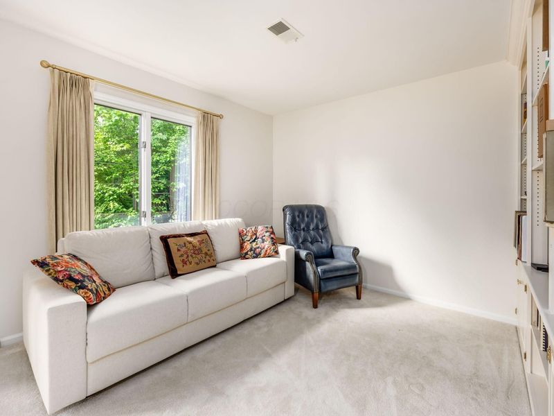 100 Bishop Square, Bexley, OH 43209 Photo 17