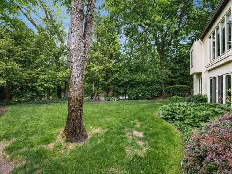100 Bishop Square, Bexley, OH 43209 Photo 30