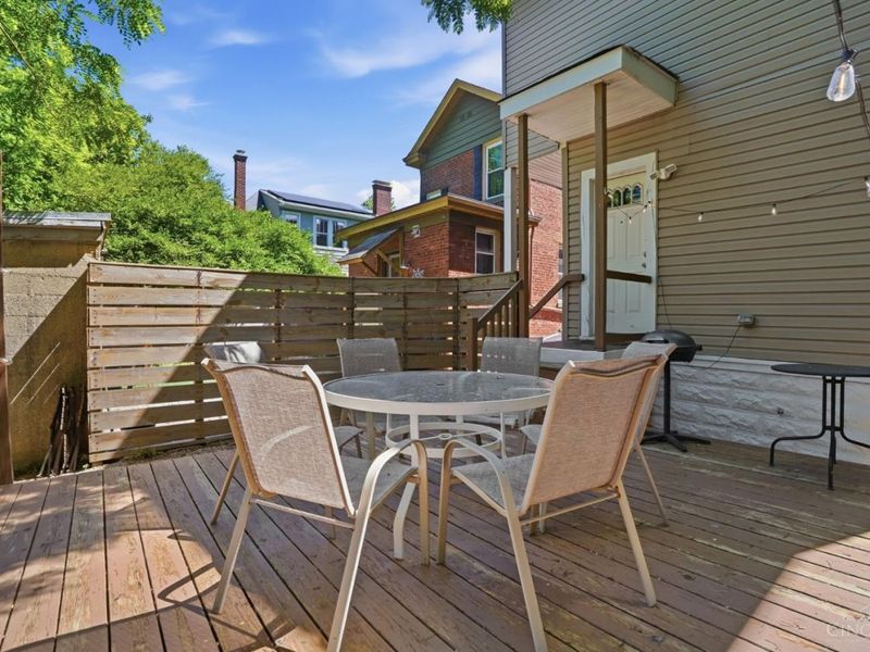 2355 Chickasaw Street, Cincinnati, OH 45219 Photo 35