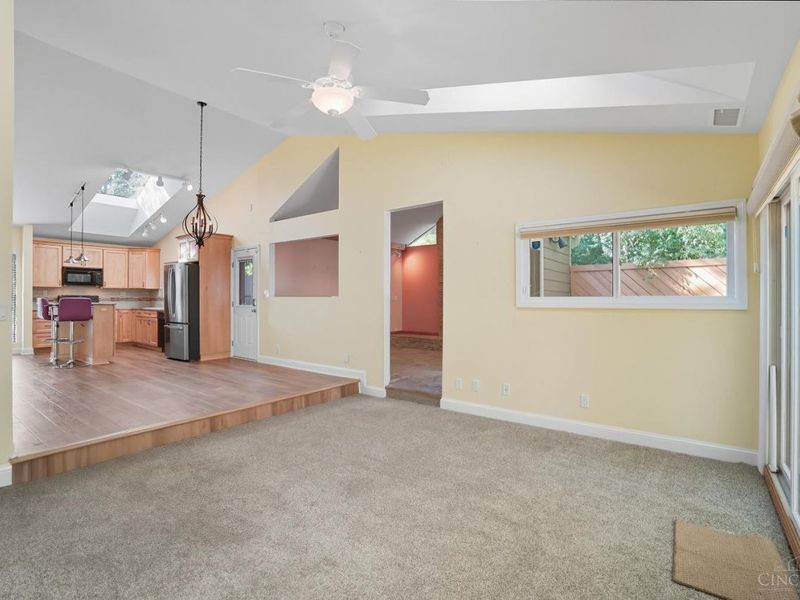 9870 Timbers Drive, Blue Ash, OH 45242 Photo 15