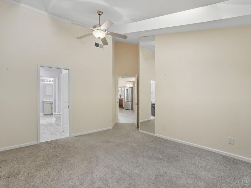 9870 Timbers Drive, Blue Ash, OH 45242 Photo 22