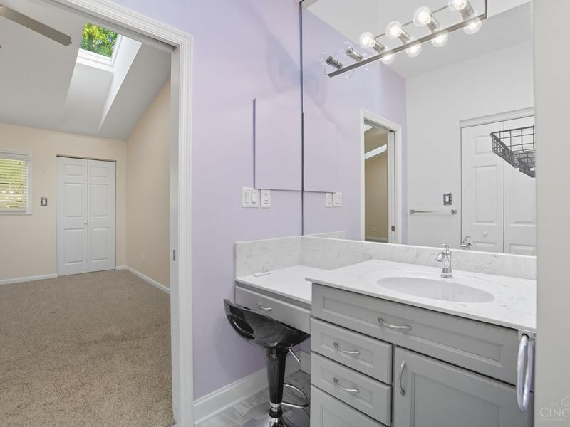 9870 Timbers Drive, Blue Ash, OH 45242 Photo 25