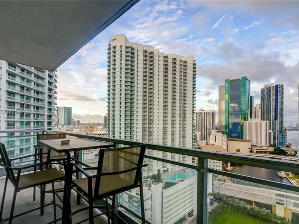 92 SW 3rd St , Unit 2410, Miami, FL 33130