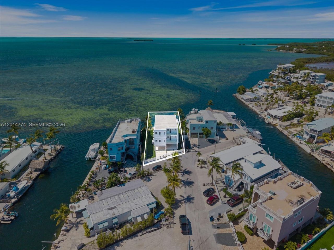 142 Guilford Ct, Tavernier, FL 33070 Photo