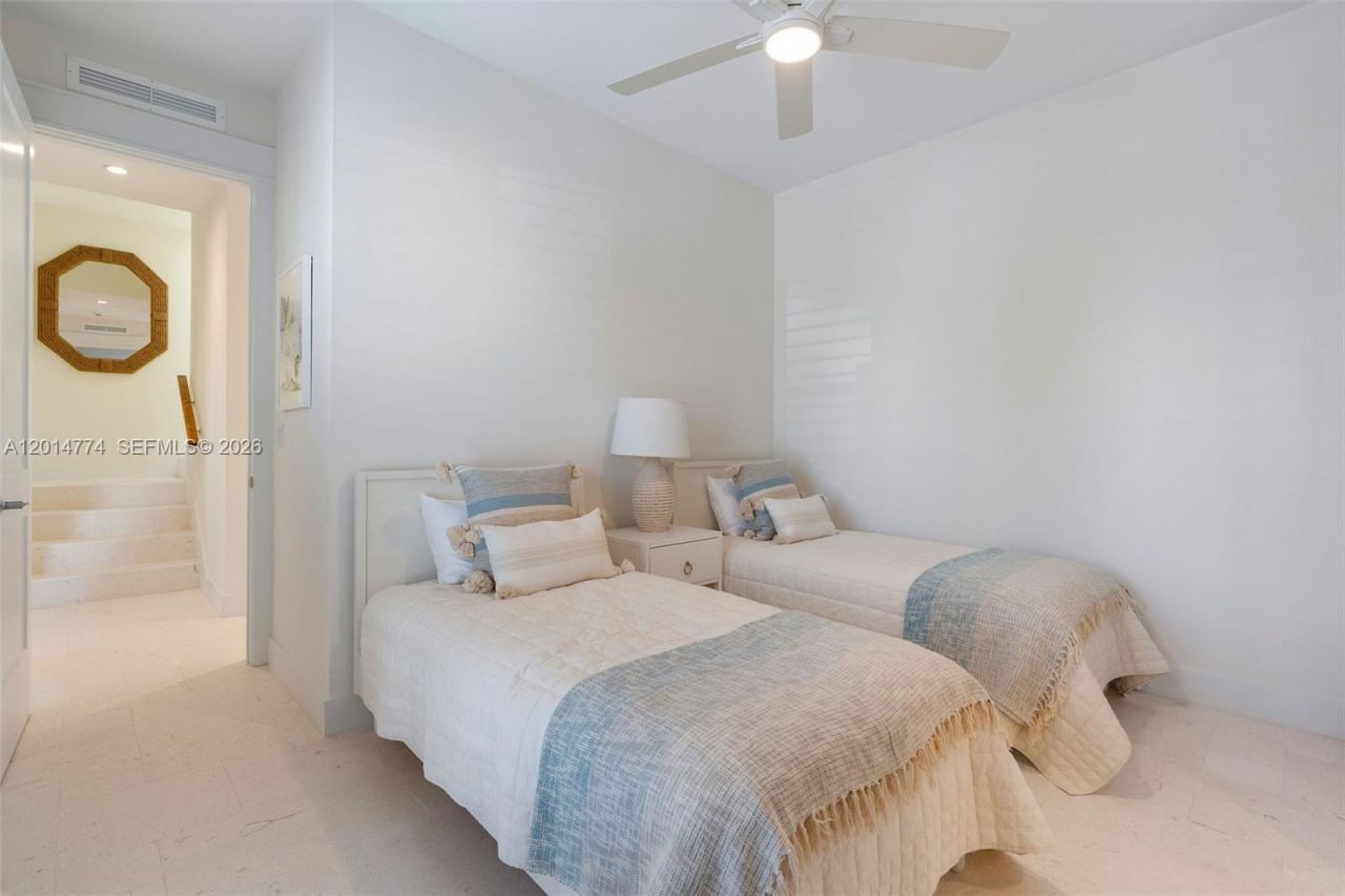 142 Guilford Ct, Tavernier, FL 33070 Photo