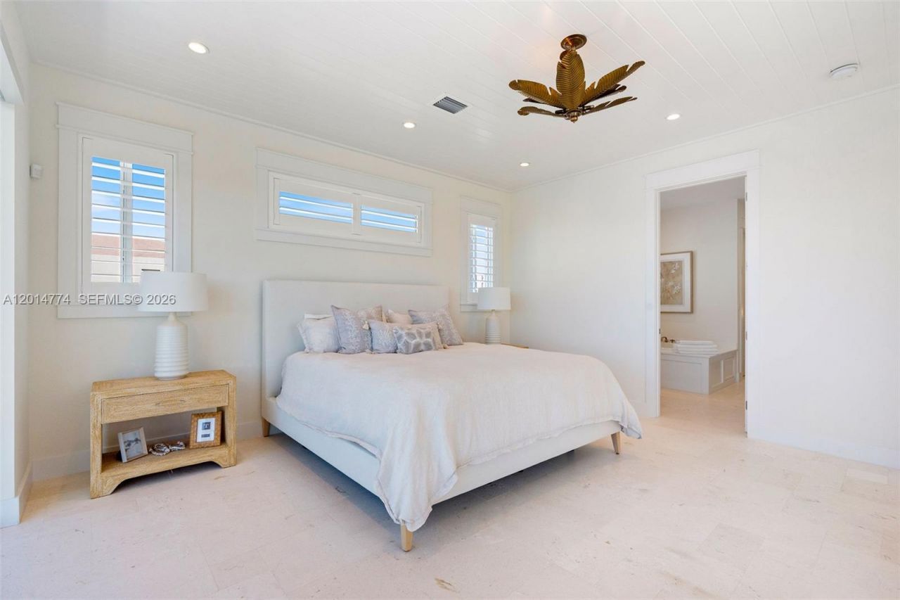 142 Guilford Ct, Tavernier, FL 33070 Photo