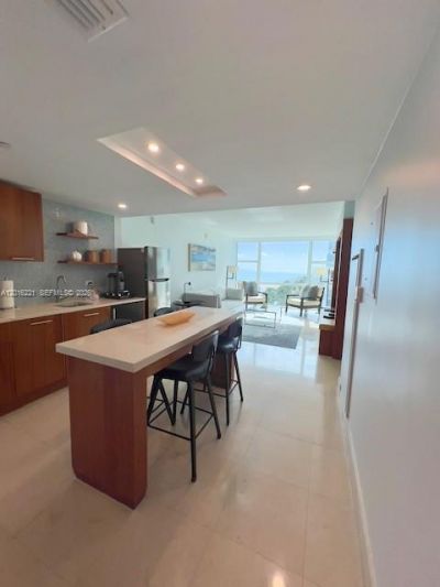 6801 Collins Ave , Unit 718, Miami Beach, FL 33141 Photo