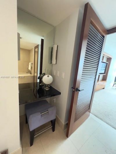 6801 Collins Ave , Unit 718, Miami Beach, FL 33141 Photo