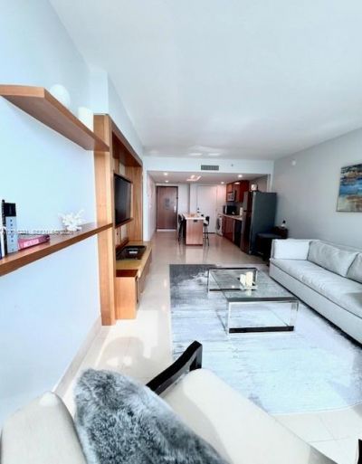 6801 Collins Ave , Unit 718, Miami Beach, FL 33141 Photo