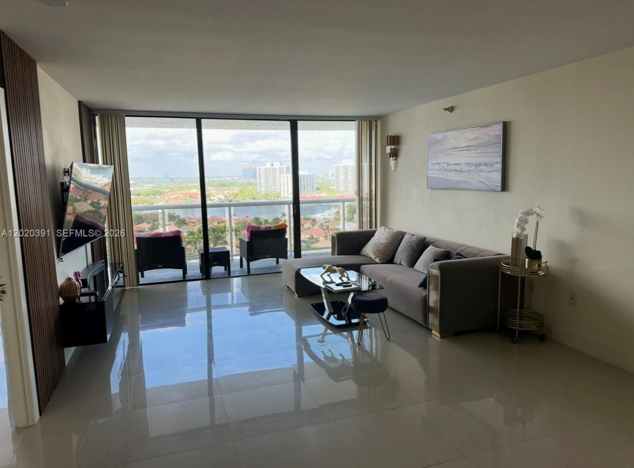 20505 E Country Club Dr, Unit 1739, Aventura, FL 33180 Photo