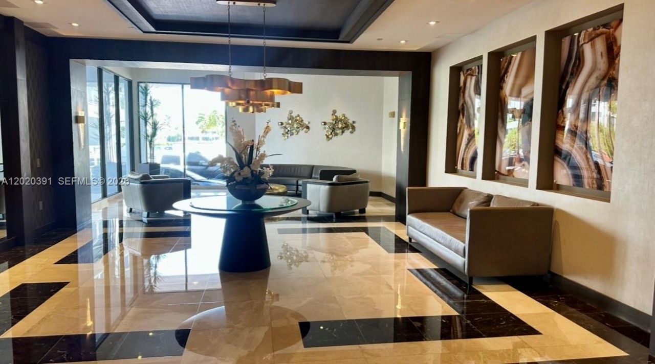 20505 E Country Club Dr, Unit 1739, Aventura, FL 33180 Photo