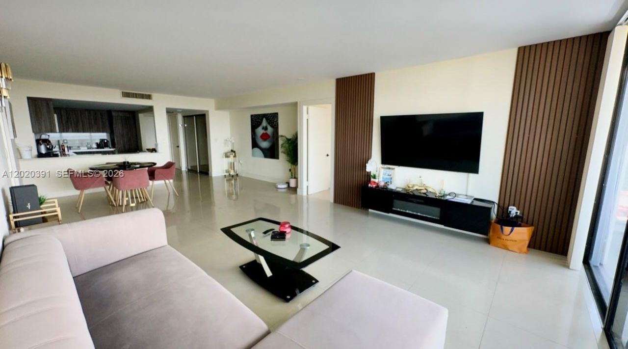 20505 E Country Club Dr, Unit 1739, Aventura, FL 33180 Photo
