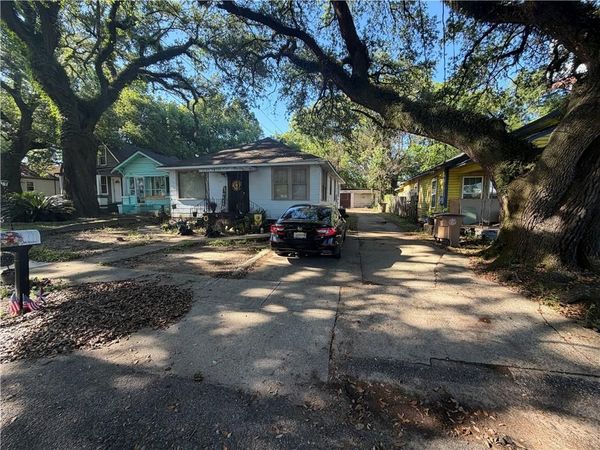 912 Cottrell Street , Mobile, AL 36605
