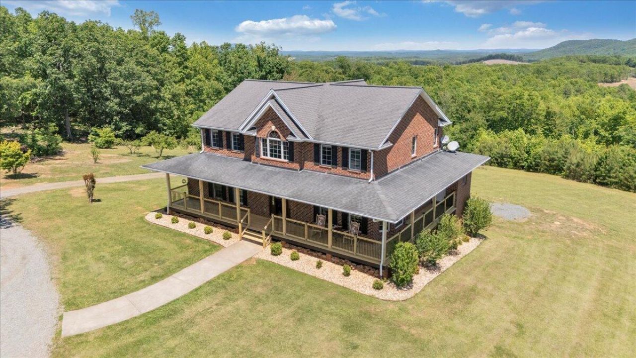 1615 Turkeycock Ln , Penhook, VA 24137 Main Photo
