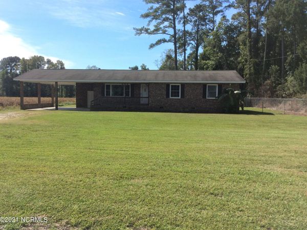 6045 Us 17 , Vanceboro, NC 28586