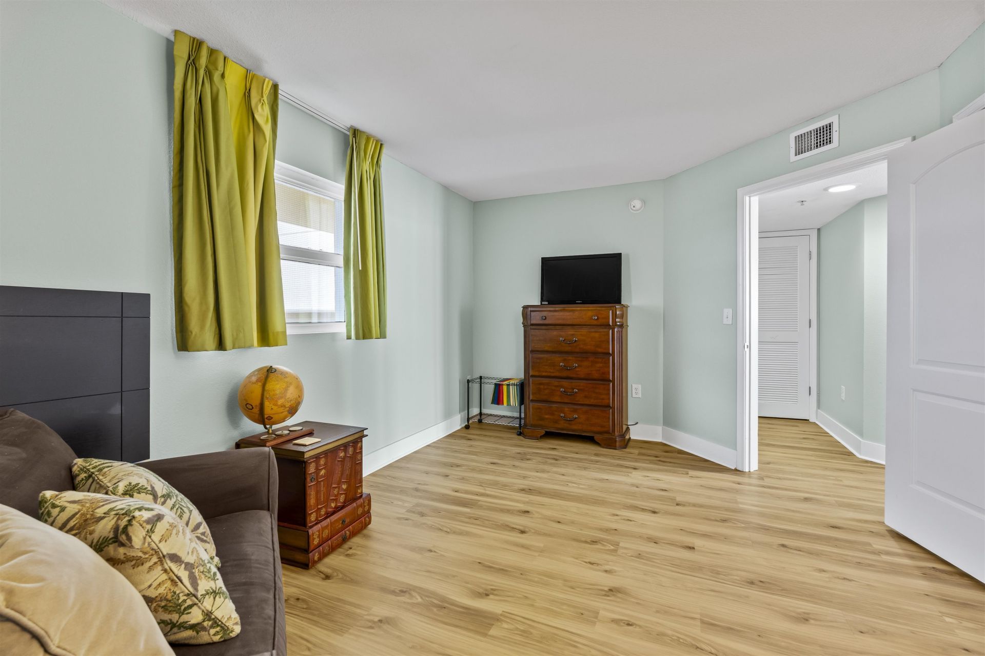 3500 N Ocean Blvd. Photo 28