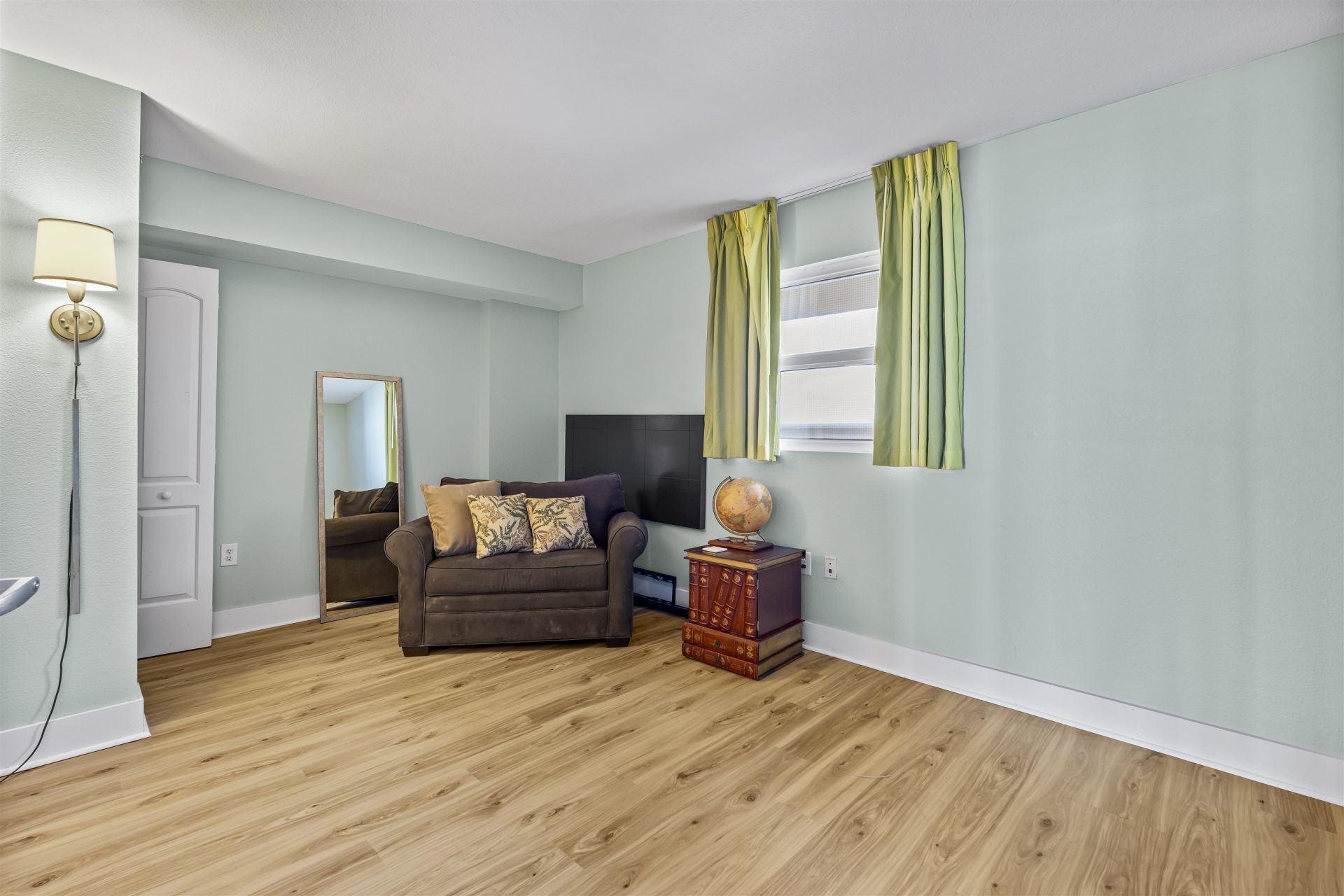 3500 N Ocean Blvd. Photo 31