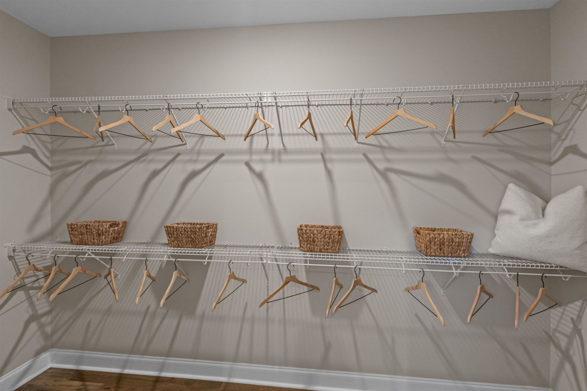 109 Furnies Place  Photo 34