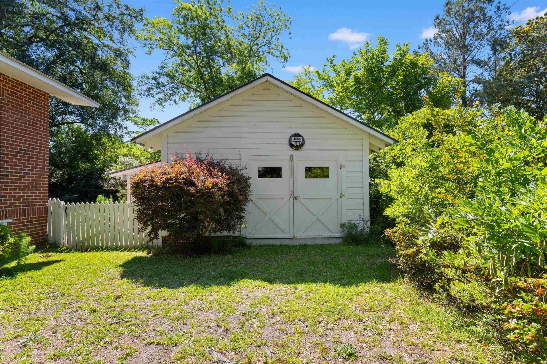 109 S 12th Ave. Photo 22