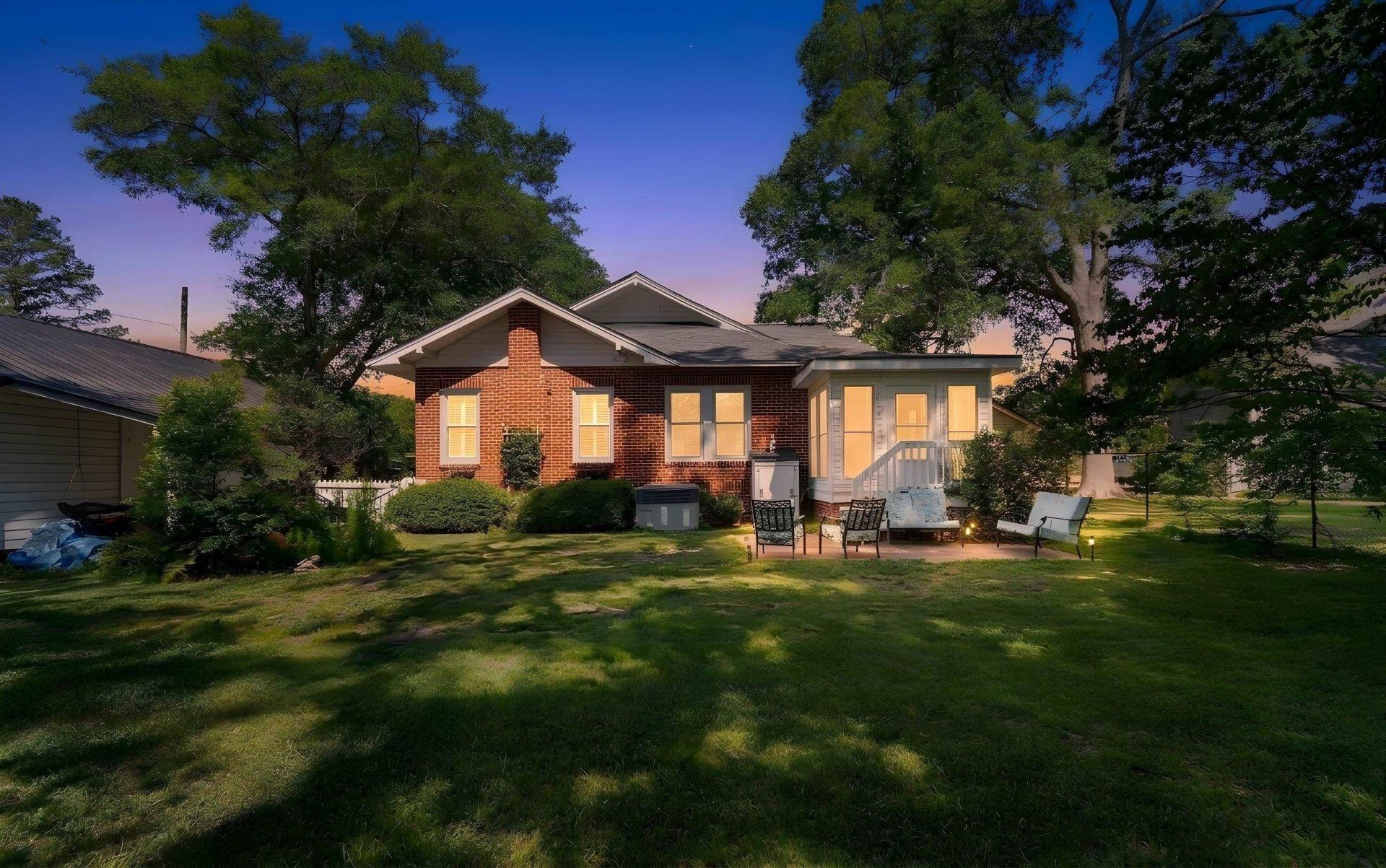 109 S 12th Ave. Photo 25