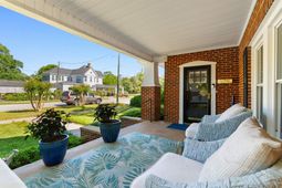 109 S 12th Ave. photo 4