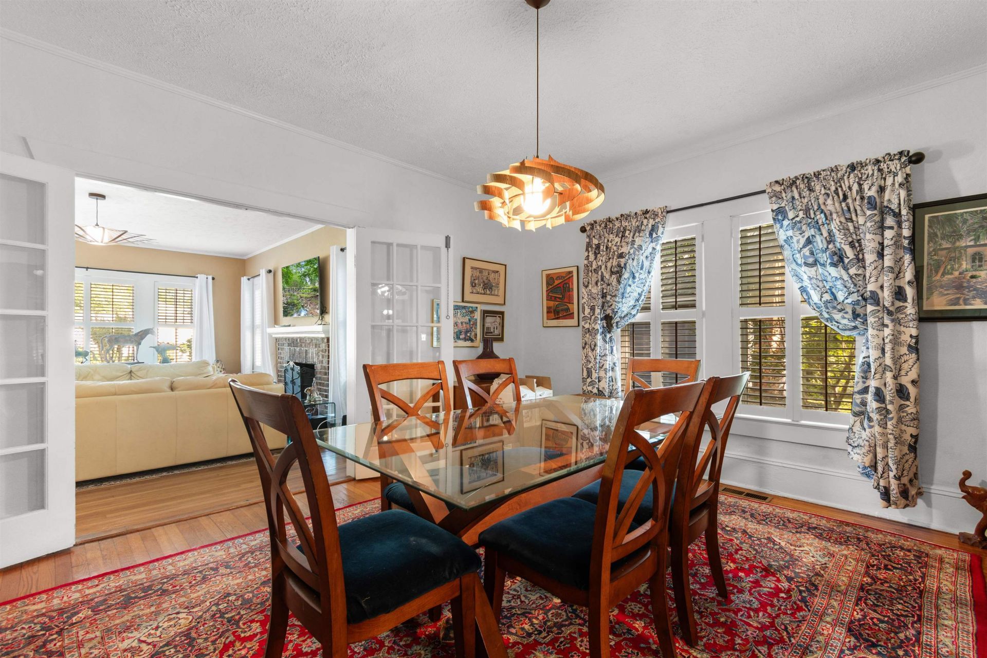 109 S 12th Ave. Photo 8