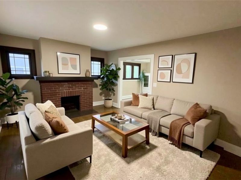 949 Helmsdale Road, Cleveland Heights, OH 44112 Photo 10