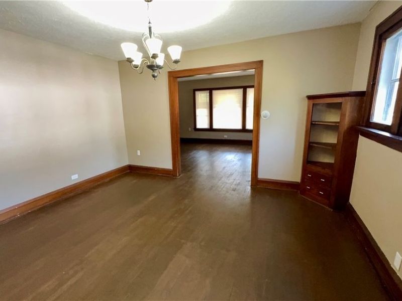 949 Helmsdale Road, Cleveland Heights, OH 44112 Photo 24