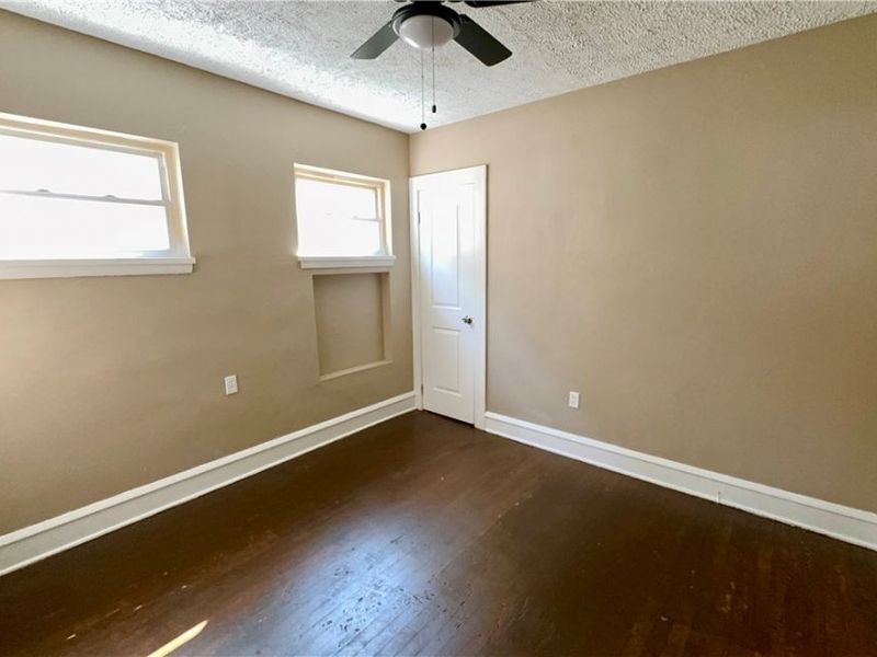949 Helmsdale Road, Cleveland Heights, OH 44112 Photo 29