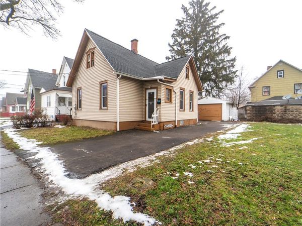26 Borchard Street , Rochester, NY 14621