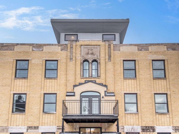4637 N Ashland Avenue , Unit 302, Chicago, IL 60640