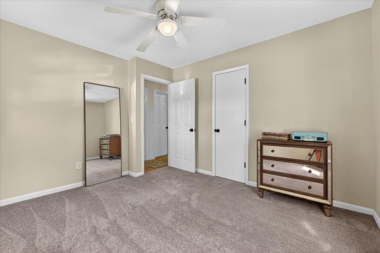 1554 Westwood Drive Photo 24