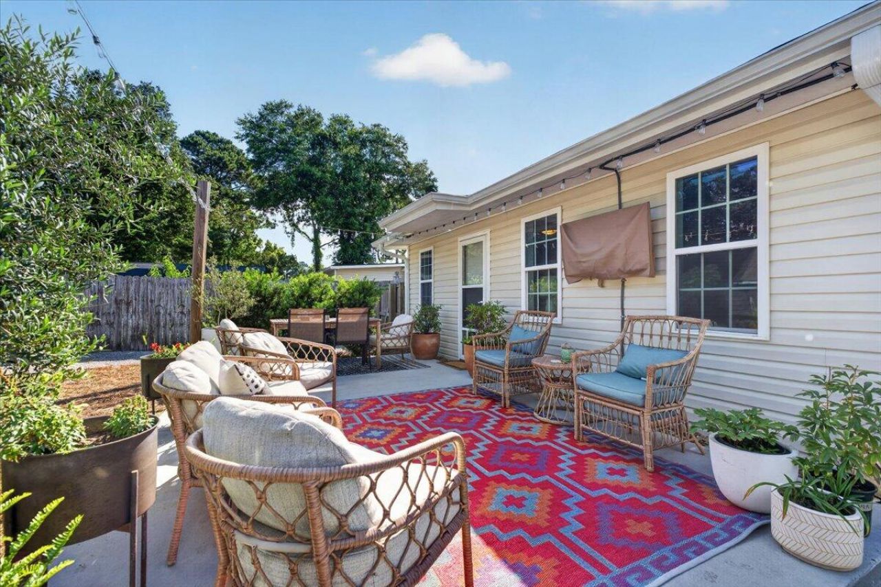 1554 Westwood Drive Photo 30
